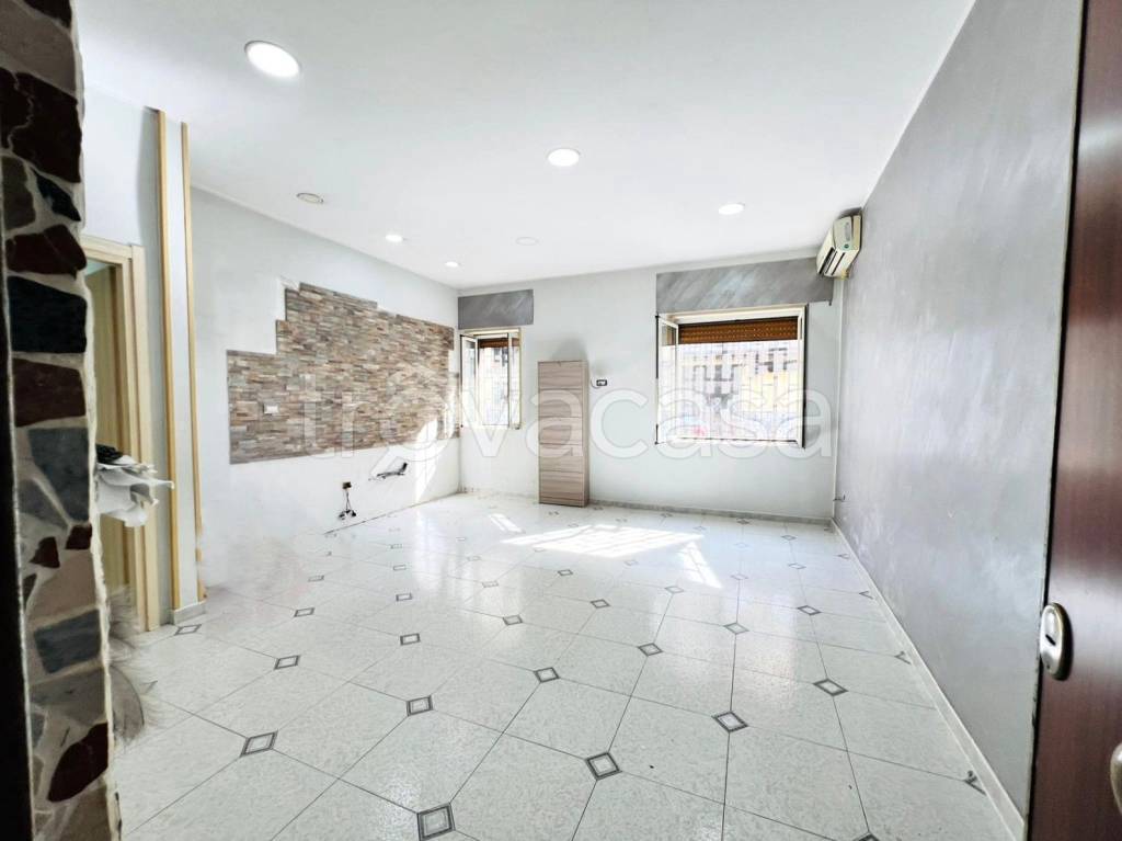 appartamento in vendita a Napoli in zona Barra