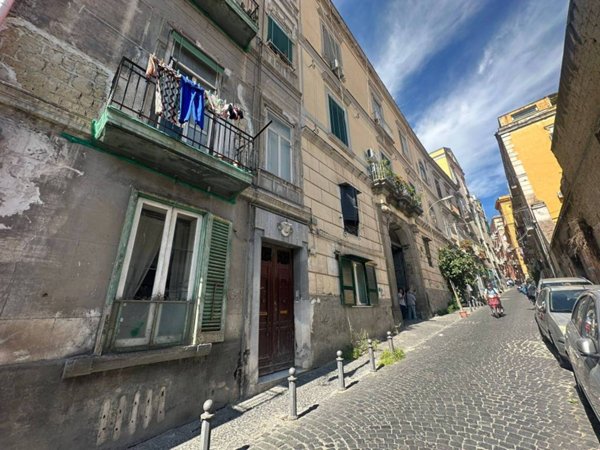 appartamento in vendita a Napoli