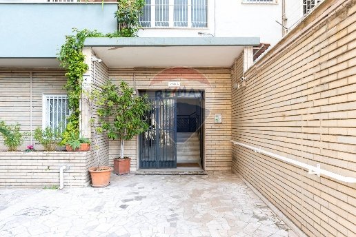 appartamento in vendita a Napoli in zona Vomero