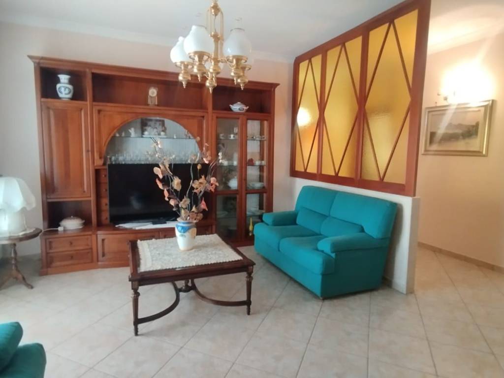 appartamento in vendita a Napoli in zona Pianura