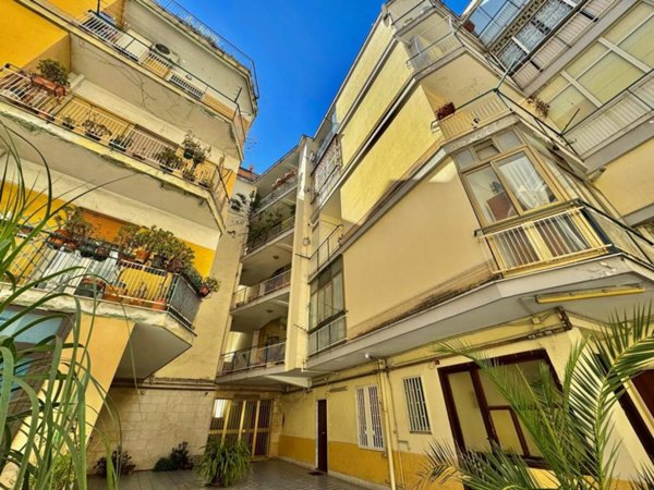 appartamento in vendita a Napoli in zona Vomero