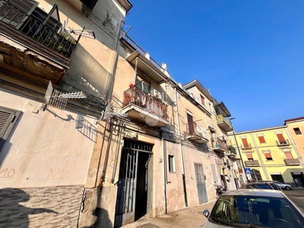 appartamento in vendita a Napoli in zona Scampia