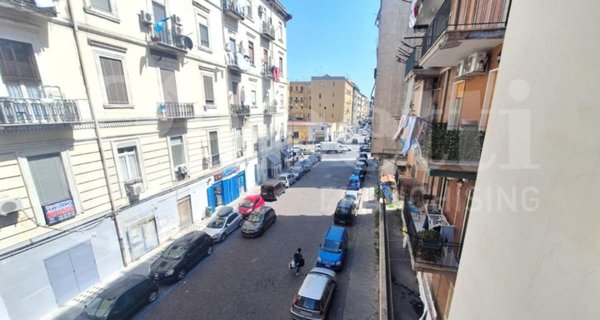 appartamento in vendita a Napoli in zona Pendino / San Giuseppe