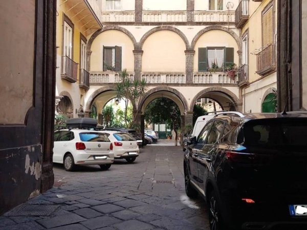 negozio in vendita a Napoli