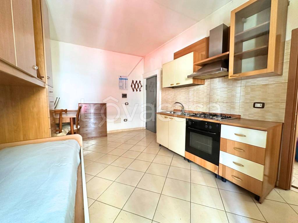 appartamento in vendita a Napoli in zona Stella