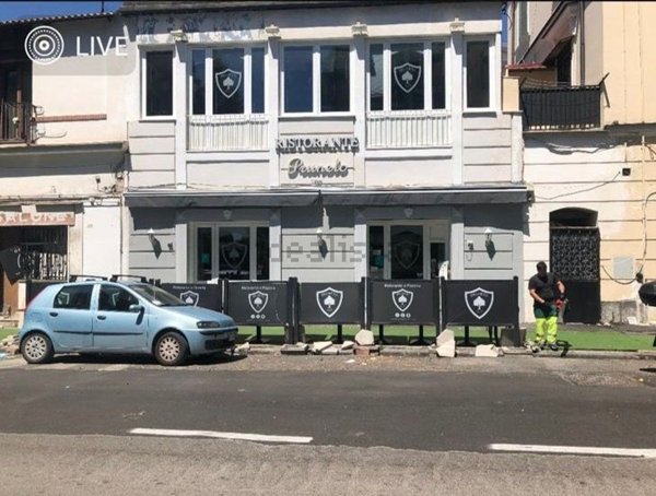 appartamento in vendita a Napoli in zona Posillipo