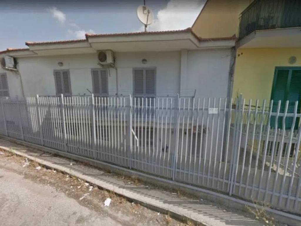 appartamento in vendita a Napoli in zona Piscinola