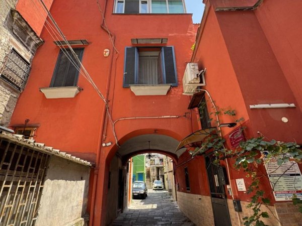 appartamento in vendita a Napoli in zona Ponticelli