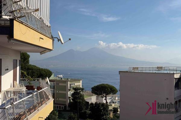 appartamento in vendita a Napoli in zona Posillipo
