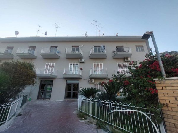appartamento in vendita a Napoli in zona Bagnoli
