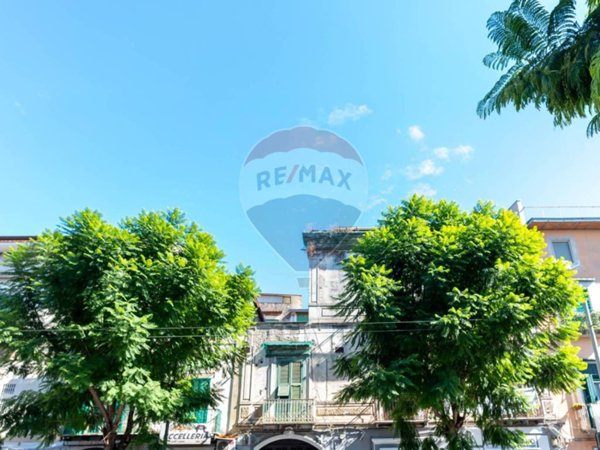 appartamento in vendita a Napoli in zona Secondigliano