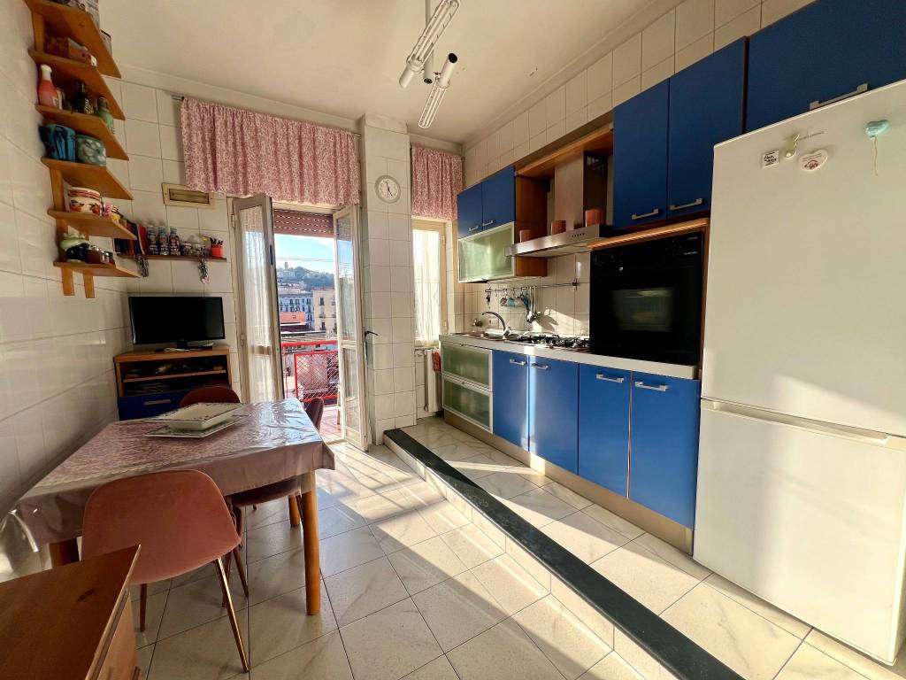 appartamento in vendita a Napoli
