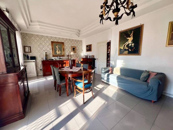appartamento in vendita a Napoli