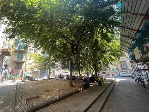 negozio in vendita a Napoli