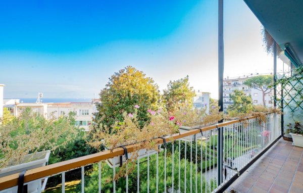 appartamento in vendita a Napoli in zona Posillipo