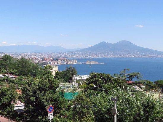 villa in vendita a Napoli in zona Posillipo
