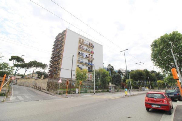 appartamento in vendita a Napoli in zona Vicaria