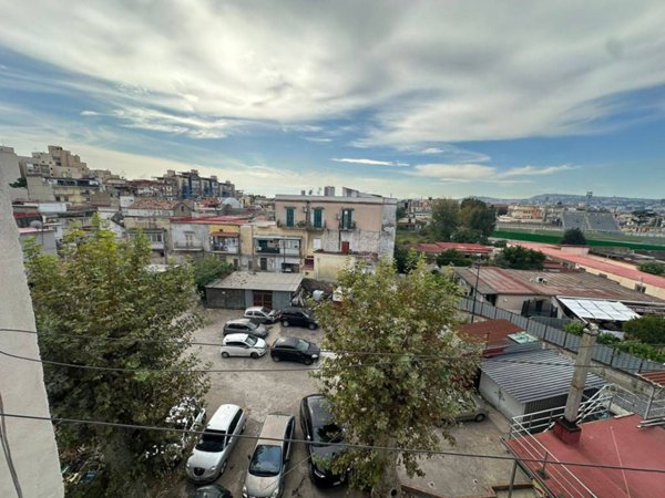 appartamento in vendita a Napoli in zona Ponticelli