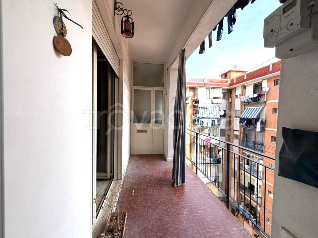 appartamento in vendita a Napoli in zona Fuorigrotta