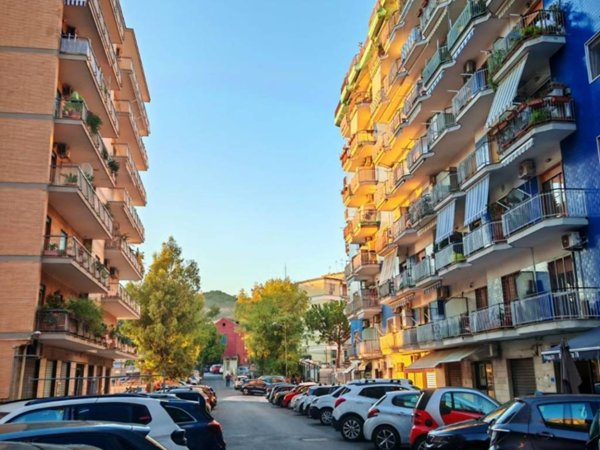 appartamento in vendita a Napoli in zona Vomero