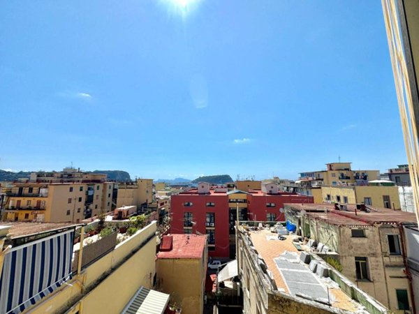 appartamento in vendita a Napoli in zona Bagnoli