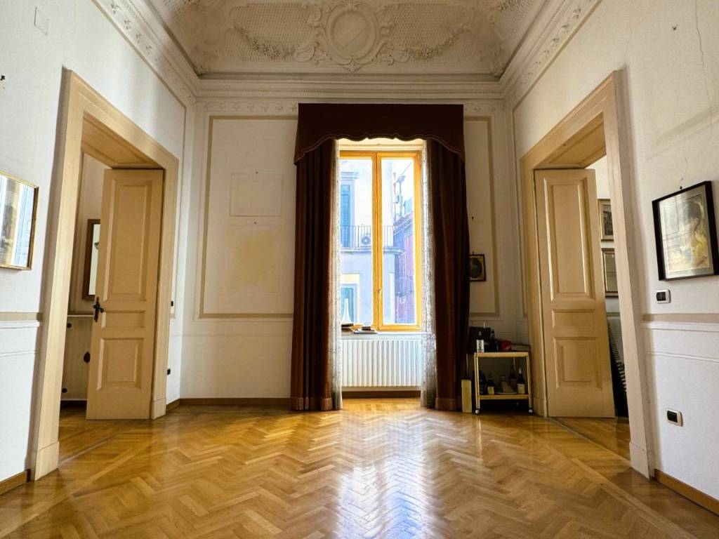 appartamento in vendita a Napoli