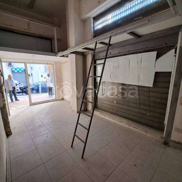 negozio in vendita a Napoli
