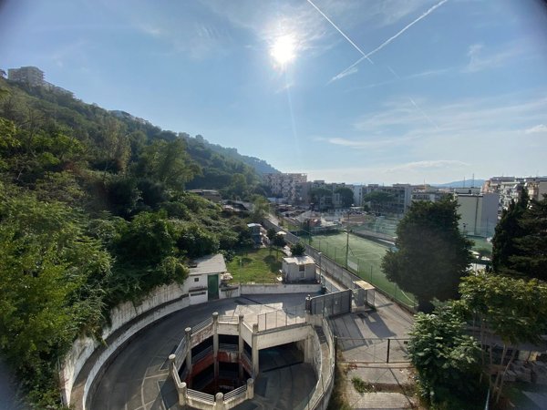 appartamento in vendita a Napoli in zona Fuorigrotta