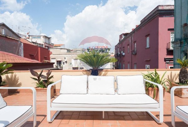appartamento in vendita a Napoli in zona Stella