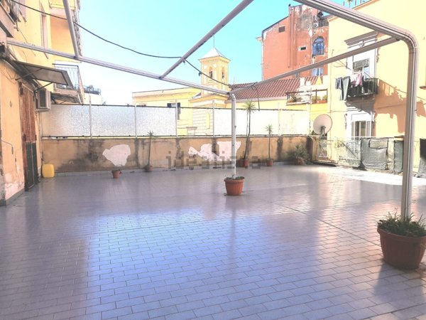 appartamento in vendita a Napoli in zona Capodimonte / Colli Aminei