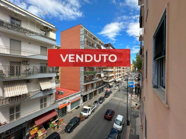 appartamento in vendita a Napoli in zona Fuorigrotta