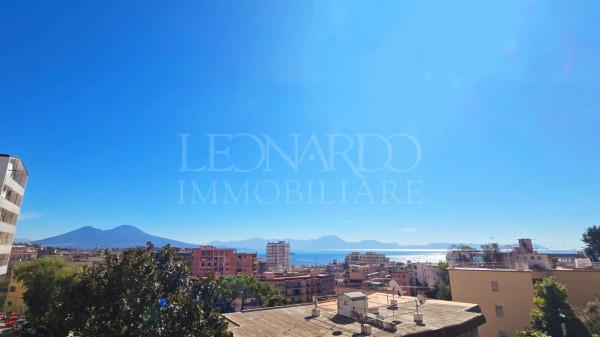 appartamento in vendita a Napoli in zona Chiaia