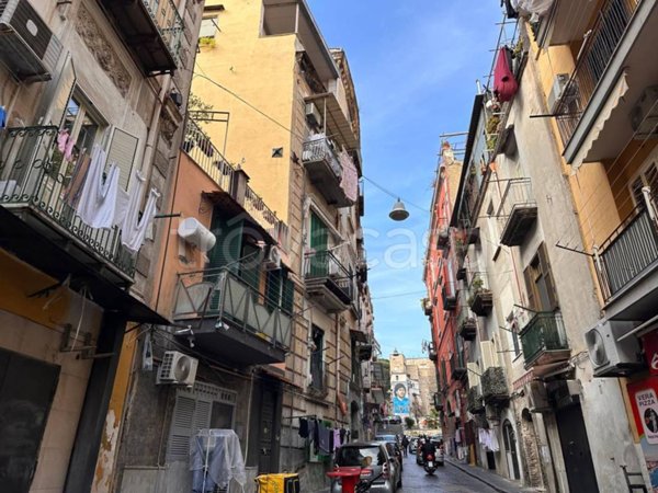 appartamento in vendita a Napoli in zona Stella