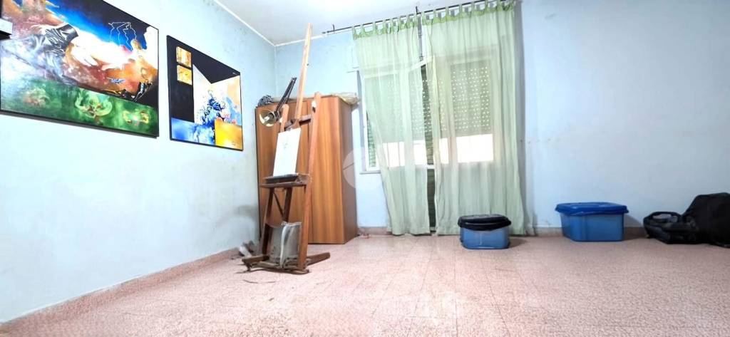 appartamento in vendita a Napoli in zona Fuorigrotta