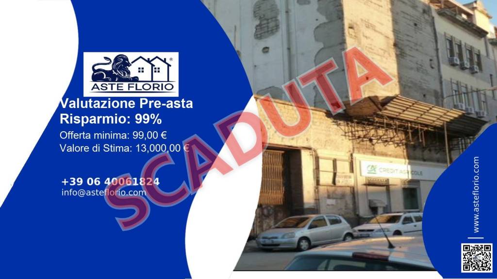 locale commerciale in vendita a Napoli in zona San Giovanni a Teduccio