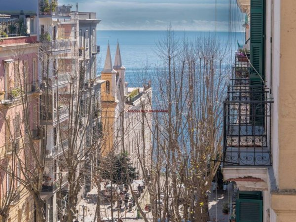 appartamento in vendita a Napoli in zona Vomero