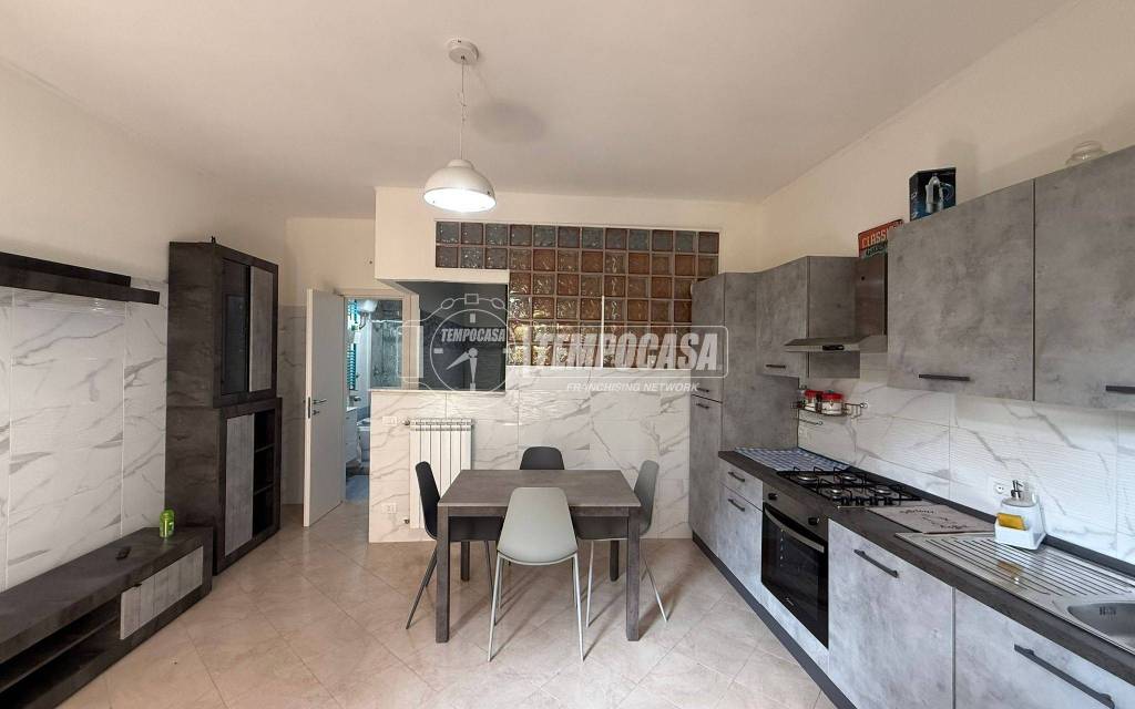 appartamento in vendita a Napoli in zona Soccavo