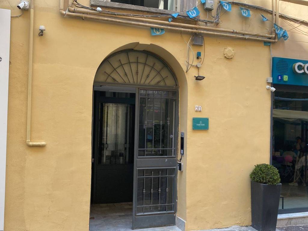 appartamento in vendita a Napoli