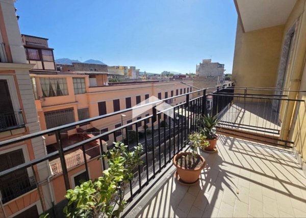 appartamento in vendita a Napoli in zona Ponticelli