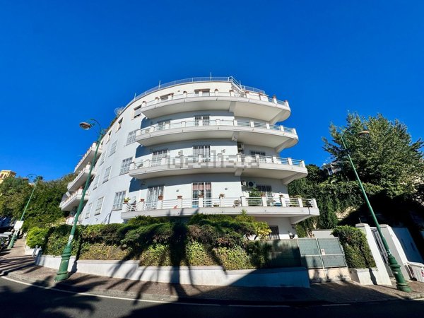 appartamento in vendita a Napoli in zona Vomero