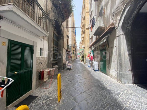 appartamento in vendita a Napoli in zona Stella