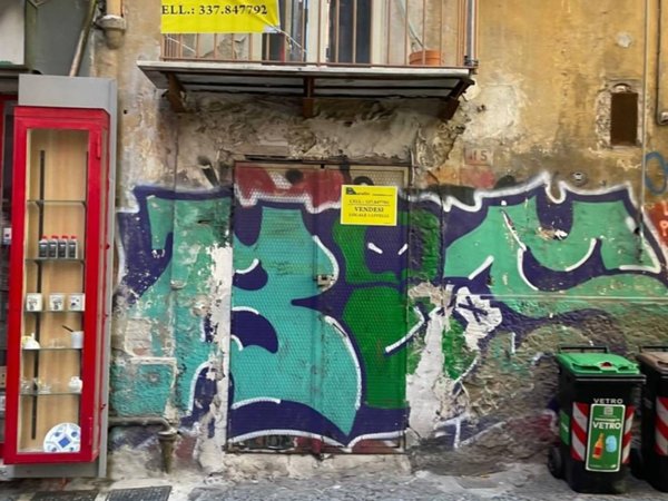 negozio in vendita a Napoli