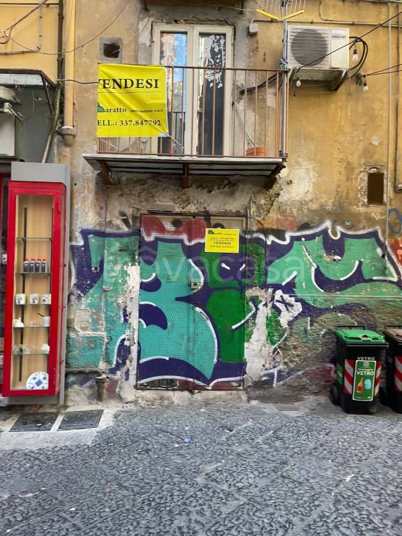 negozio in vendita a Napoli