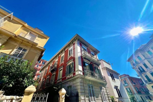 appartamento in vendita a Napoli in zona Vomero