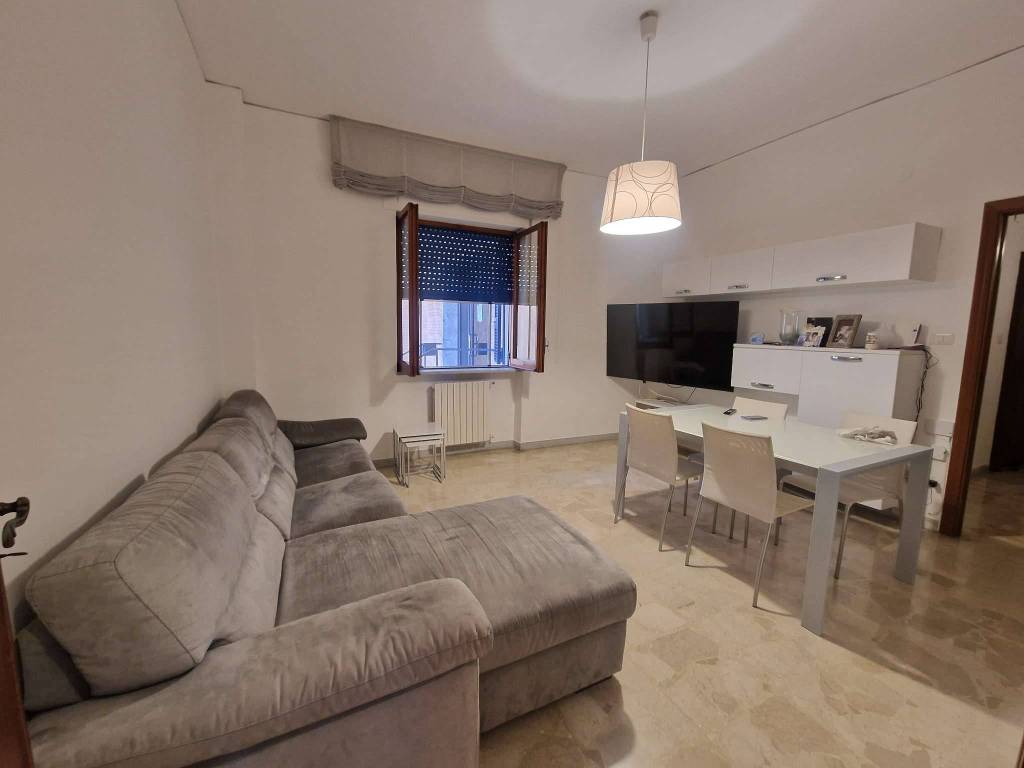 appartamento in vendita a Napoli in zona Pianura