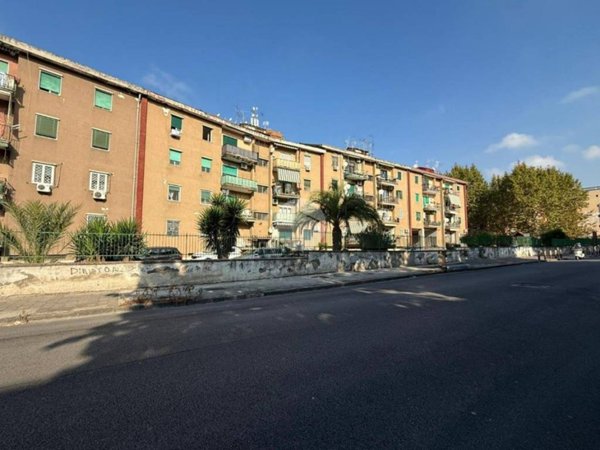appartamento in vendita a Napoli in zona Soccavo