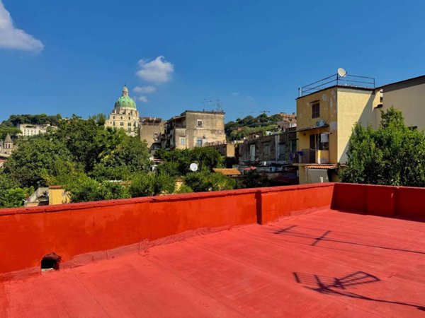 appartamento in vendita a Napoli in zona Capodimonte / Colli Aminei