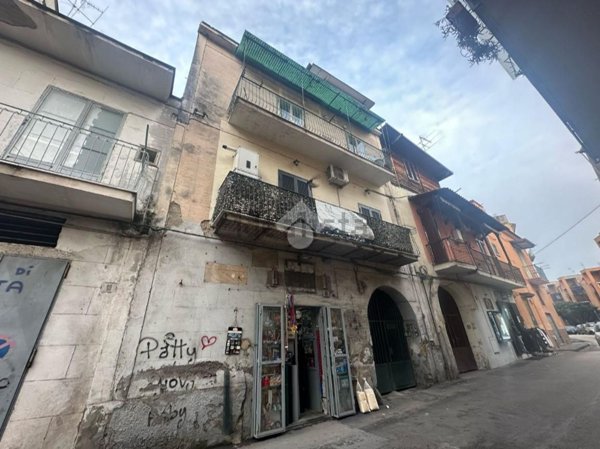 appartamento in vendita a Napoli in zona Piscinola