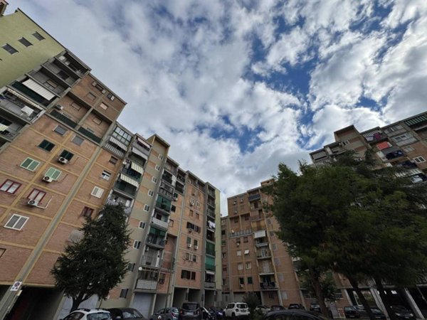 appartamento in vendita a Napoli in zona Barra