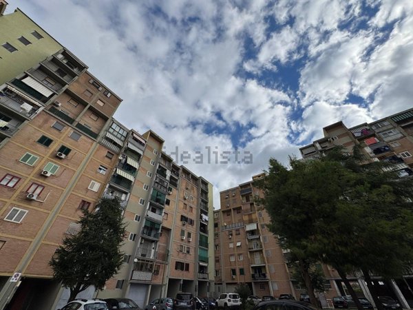 appartamento in vendita a Napoli in zona Ponticelli